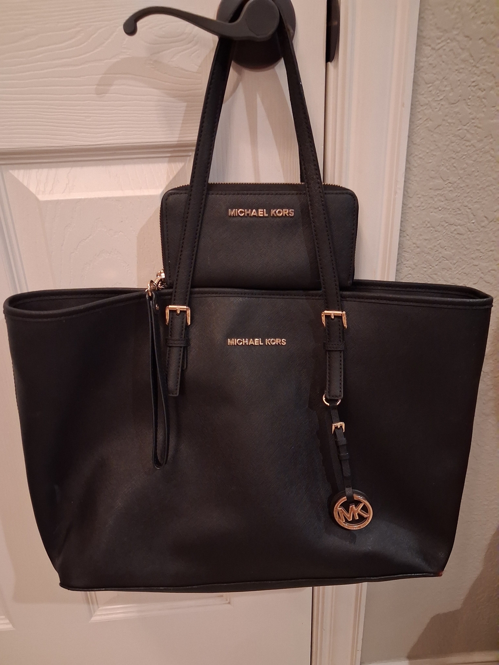 Michael Kors JET SET Black Tote Bag with Wallet